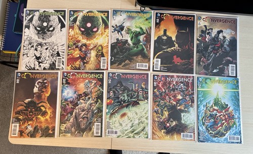 Marvel comics bundle - &,